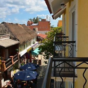 Suites Los Arcos - Adults Only